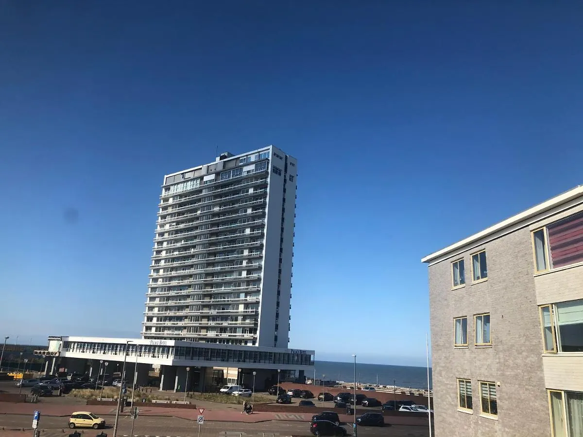 Sea More Zandvoort 0*,
